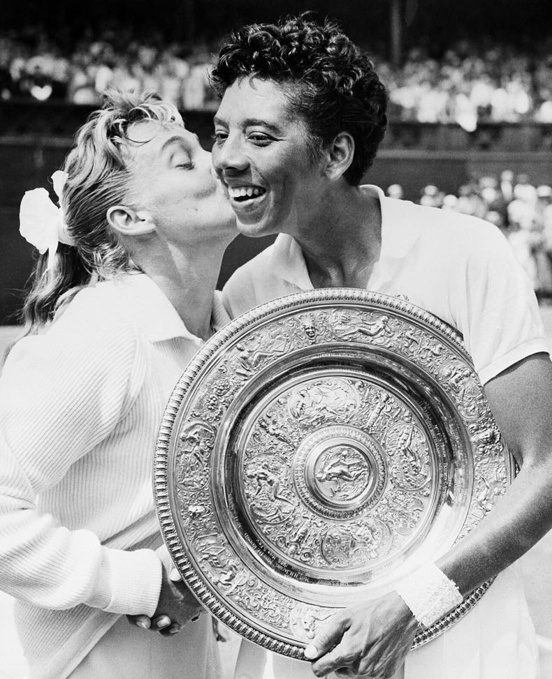 Gibson receiving Wimbledon trophy