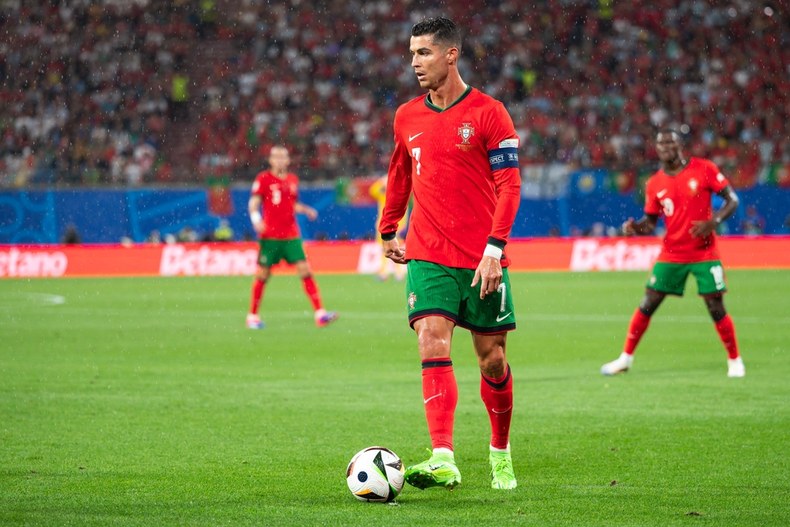 Cristiano Ronaldo Playing for Portugal