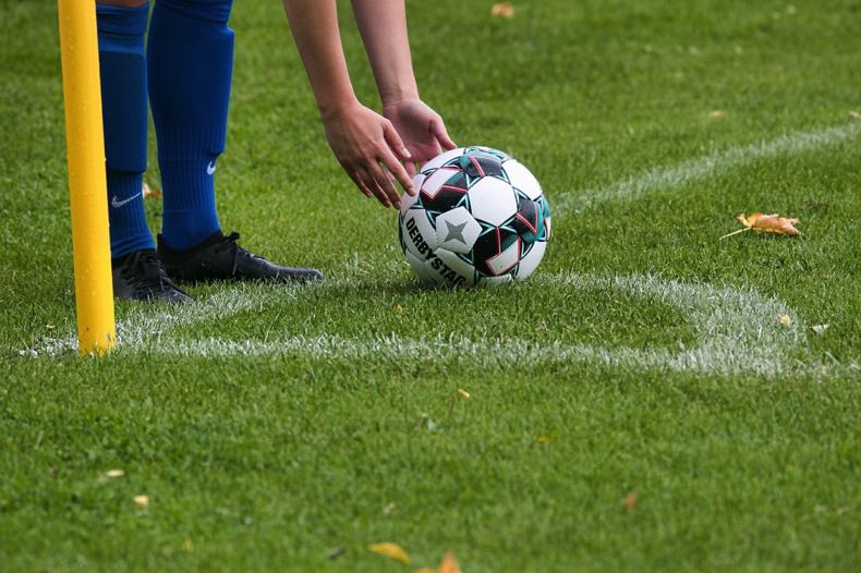 Corner kick