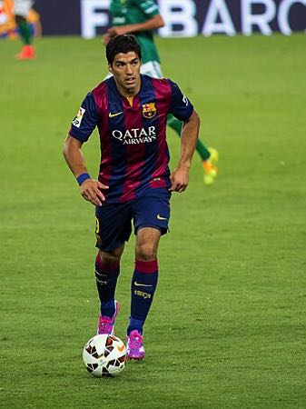 Suarez playing for Barcelona